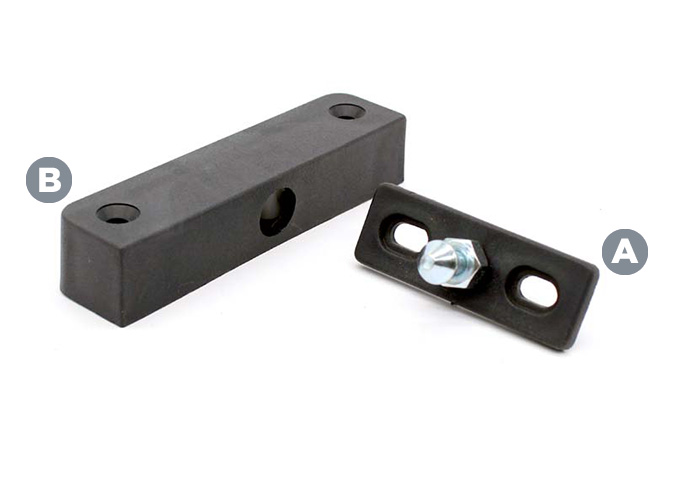 Trinco plástico com castanha